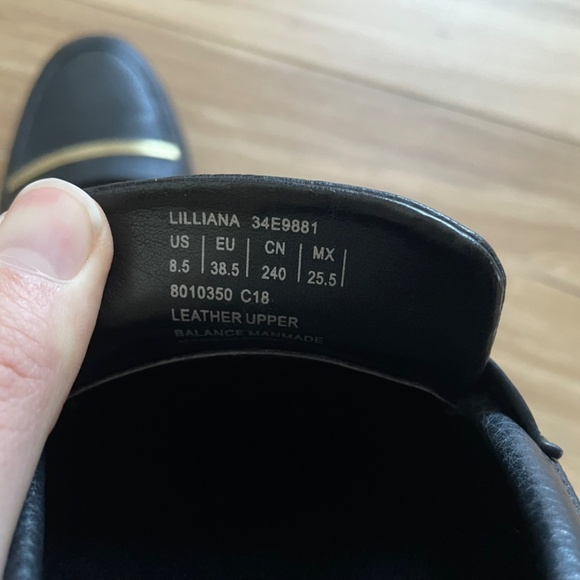 Calvin Klein Leather Mule Flats - Picture 5 of 5